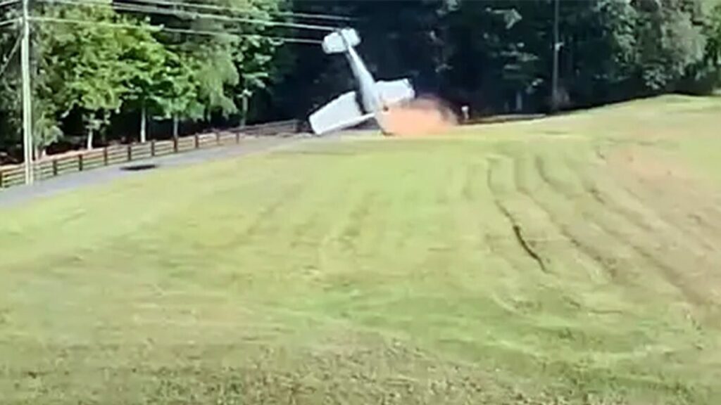 Home camera captures Cessna plane flip in South Carolina backyard landing